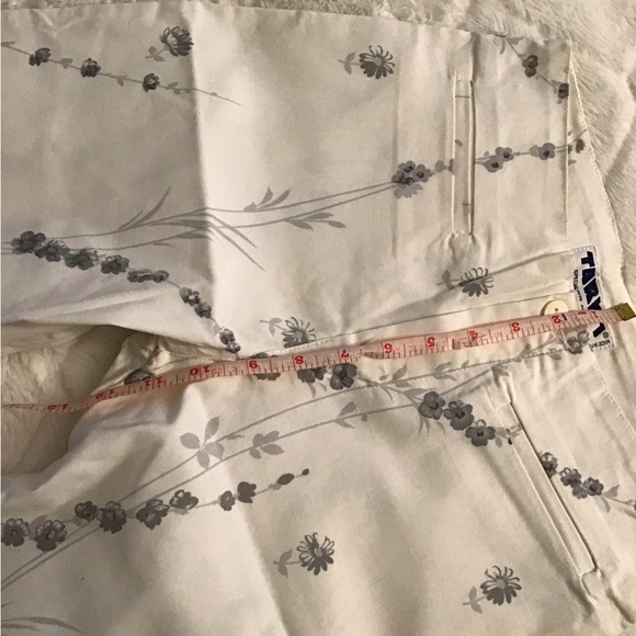 Tark 1 Cream and Gray Floral Pants - Picture 6 of 9